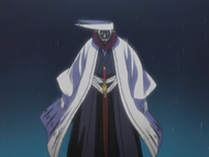 Mayuri exerts his Reiatsu as he introduces himself.