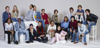 625x300-degrassi-s3-group