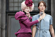 Katniss-everdeen-und-effie-trinket-600x400-143807