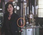 Another Minnie figurine in Mr. Gold's shop