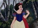 Snow-white-disneyscreencaps.com-847