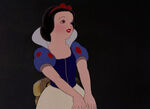 Snow-white-disneyscreencaps.com-6611