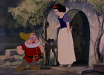 Snow-white-disneyscreencaps.com-7637