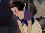 Snow-white-disneyscreencaps.com-7648