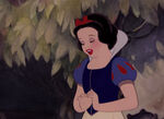 Snow-white-disneyscreencaps.com-7648