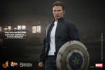 902186-captain-america-and-steve-rogers-003