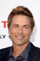 Voz habitual de Rob Lowe.