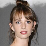 Voz recurrente de Maya Hawke