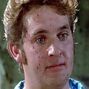 Eddie Cabot (Chris Penn) en Perros de la calle (doblaje mexicano).