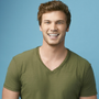 Danny Wheeler (Derek Theler) en Hola papi.