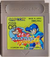 Cartucho de Game Boy de "Rockman World 4".