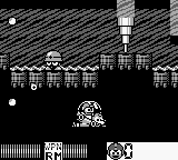 Mega Man utilizando Rush Marine en "Mega Man II", Game Boy.