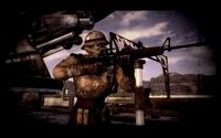 Un soldado de la RNC en la escena introductoria de Fallout: New Vegas