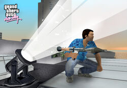 Tommy Vercetti with a Rocket Launcher in a pre-release screenshot of GTA Vice City.