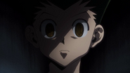 Gon listens to Neferpitou