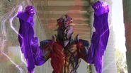 Iron Roidmude's hands transform to become larger and more powerful.