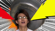 Metal pan dropping on Jonouchi's head