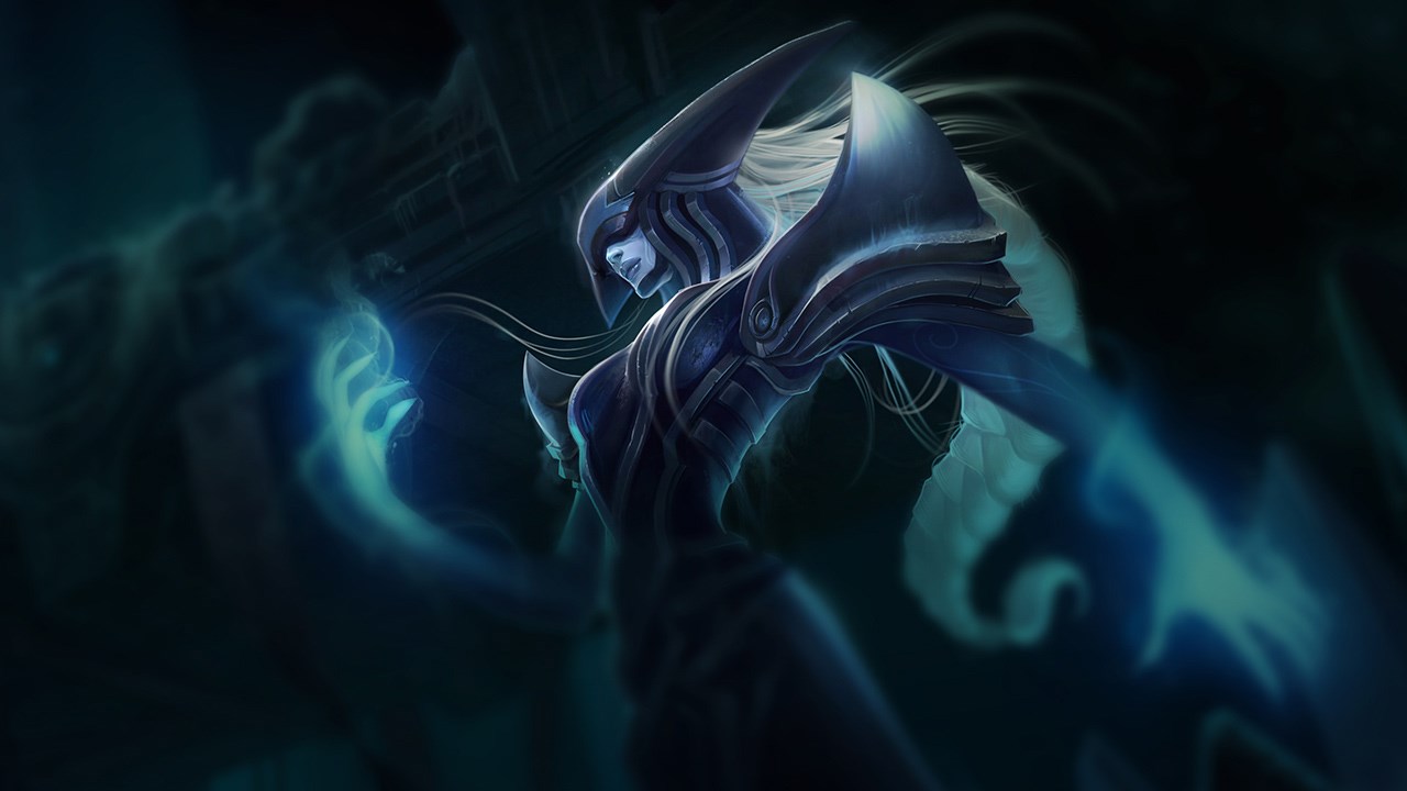 Lissandra OriginalCentered