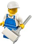 10218-minifig2