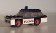 611 police car2