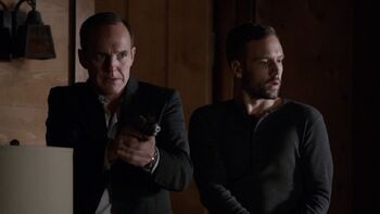 Phil-Coulson-Lance-Hunter-shot-Gonzales-soldiers