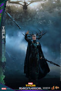 Marvel-thor-ragnarok-hela-sixth-scale-hot-toys-903107-05