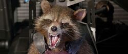 Rocket-Raccoon-crashes-ship-GoTG