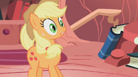 Applejack gasping S1E8