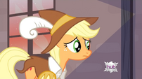 Concerned Applejack S2E11