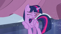 Twilight shivering S6E2