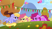 Tired ponies S1E13