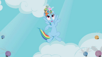 Rainbow Dash got a new mane-do