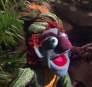 "Marty Feldman Whatnot" plays Ali Baba on The Muppet Show