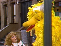 Madeline Kahn is amazed that Big Bird can count to 20, among other talents Episode 1576