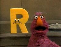 Telly Monster talks about the letter R (First: Episode 1591)