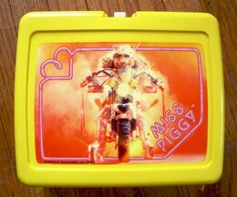 Miss Piggy lunchbox 1980