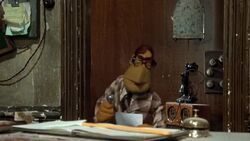 Newsman-GreatMuppetCaper