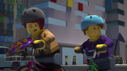 Ninjago–Papergirl–5’18”