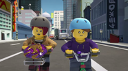 Ninjago–Papergirl–6’40”