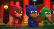 PJ Masks criss-cross