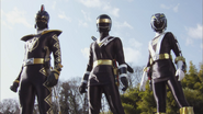 Black Dino Ranger in All-Black Rangers Morph