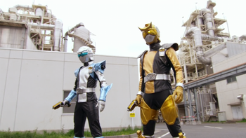 Go-Busters 15