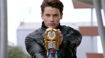 Power-rangers-megaforce-troy-morph