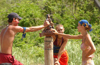 Chaboga Mogo competes in the Final Immunity Challenge, Hands on a Hard Idol.