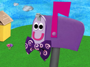 Mailbox-purple-bow