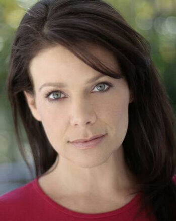 Meredith Salenger