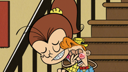 S2E21A Luan saddened