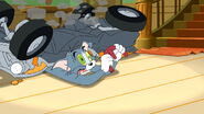 Tom-jerry-fast-furry-disneyscreencaps.com-96