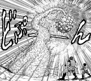 Toriko and Komatsu in front of Dodurian Bomb