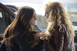 Elena-liv 5x21